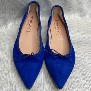 Vera Pelle Royal Blue Suede Pointed Toe Flats size 39